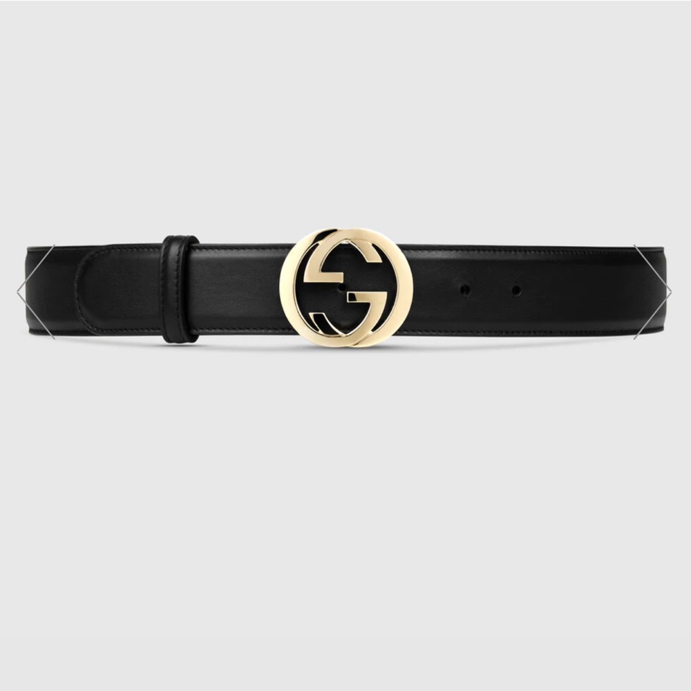 Gucci Black Leather Belt with Gold GG Buckle size 75/30